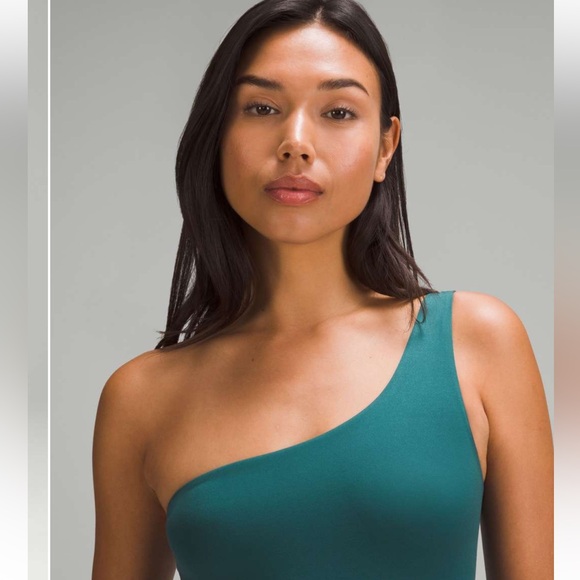 Nulu Asymmetrical Bodysuit - Picture 6 of 10